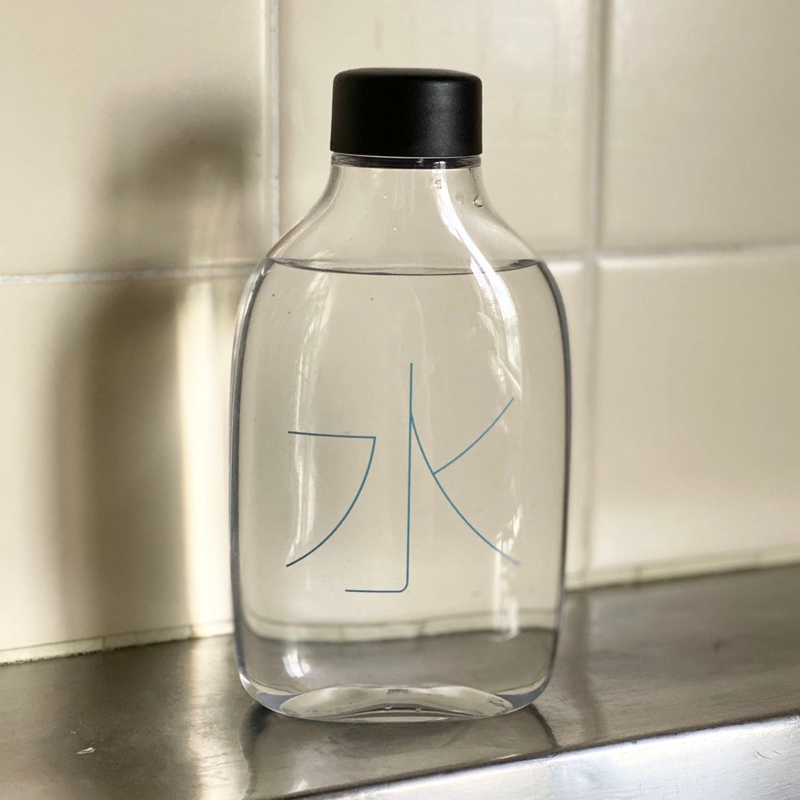【ピオニウォーク東松山】自分で詰める水のボトル