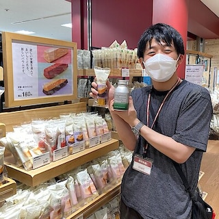 【トキハわさだタウン】鉄分がとれるバウムとカフェインレスカフェオレの試食を行います