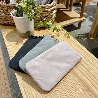 【トキハわさだタウン】リンクルナイロン片手で開くフラットポーチ