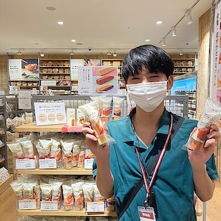 【トキハわさだタウン】新商品の栄養・成分がとれるバウムの試食を行います