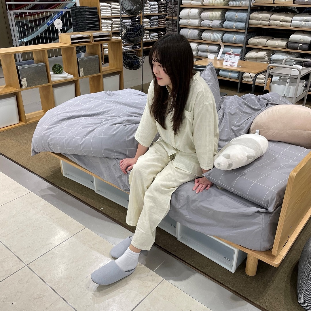 １