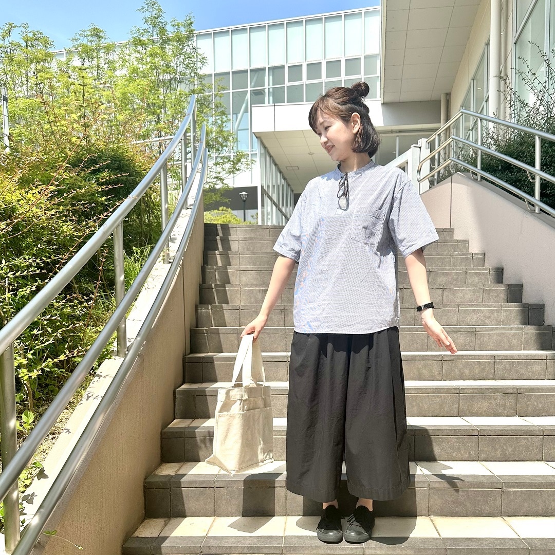 ヘンリーネックスナップショット