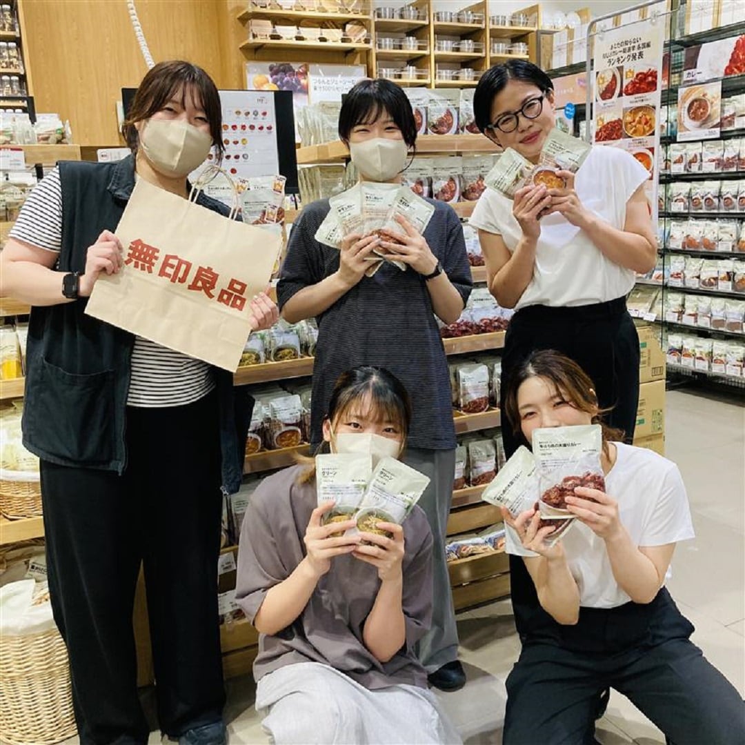 【イオンモール熱田】スタッフ募集｜私たちと一緒に働きませんか？