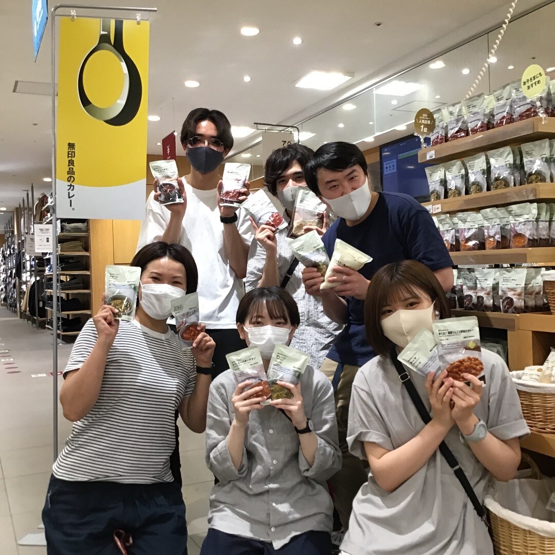 カレー遅番メンバー