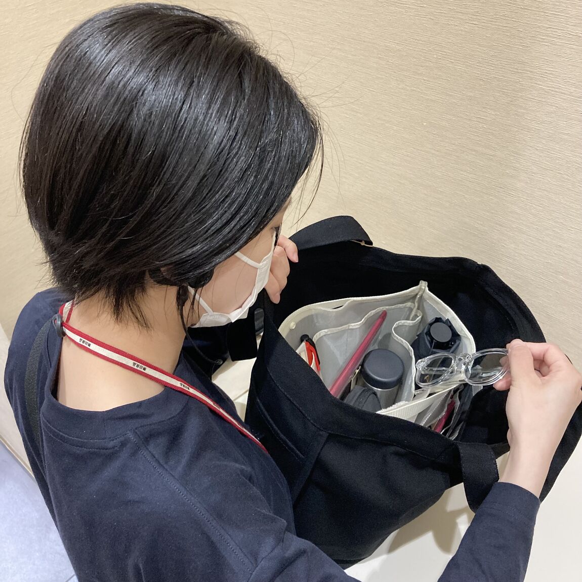 【イオンモール姫路大津】バッグをスッキリ整える　自立するバッグインバッグ