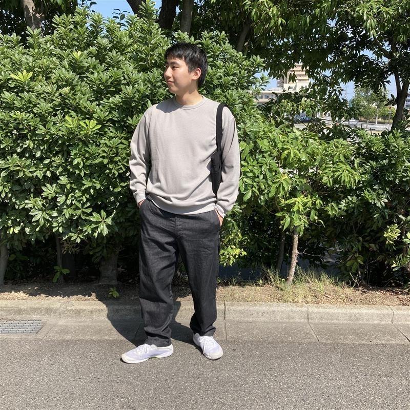 クルーネック長袖Tシャツ