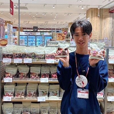 【アリオ上田】チョコがけいちごに季節限定の味が登場！