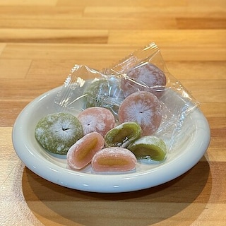 【MUJI to GO 成田国際空港第1ターミナル】春を感じる「桜と抹茶のひとくち大福」