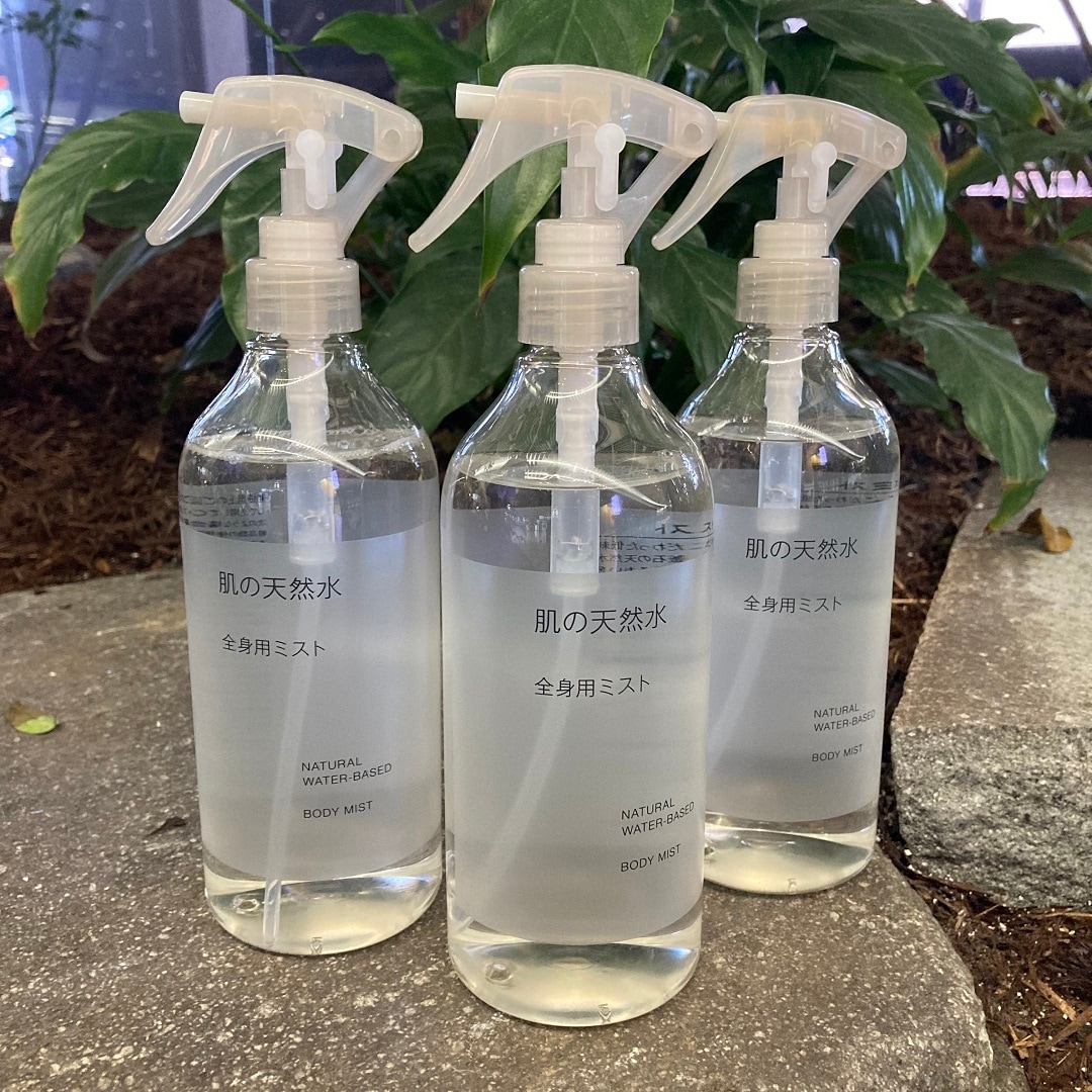 【MUJI to GO 成田国際空港第1ターミナル】シュッとひと吹きで全身うるおう「肌の天然水 全身用ミスト」