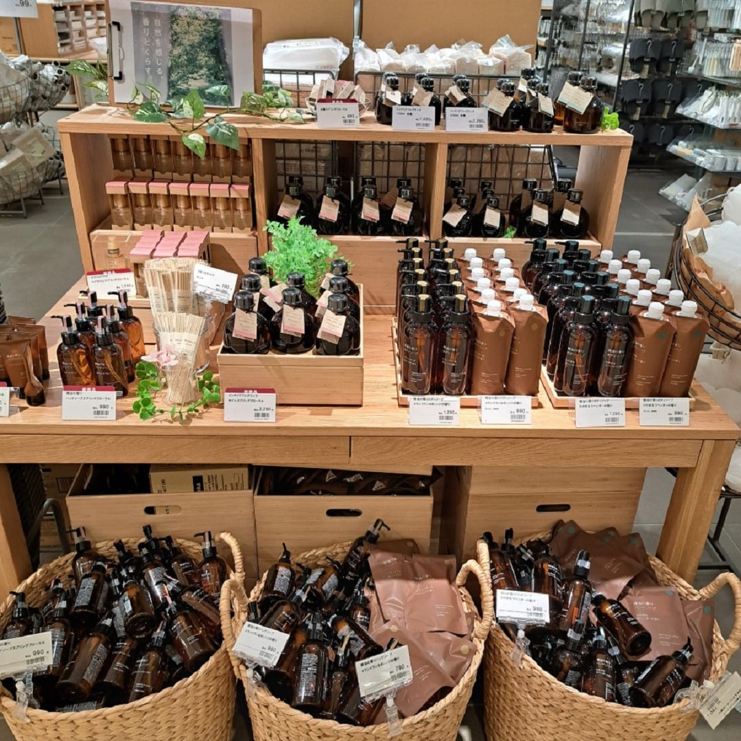 精油の香りをお手もとに