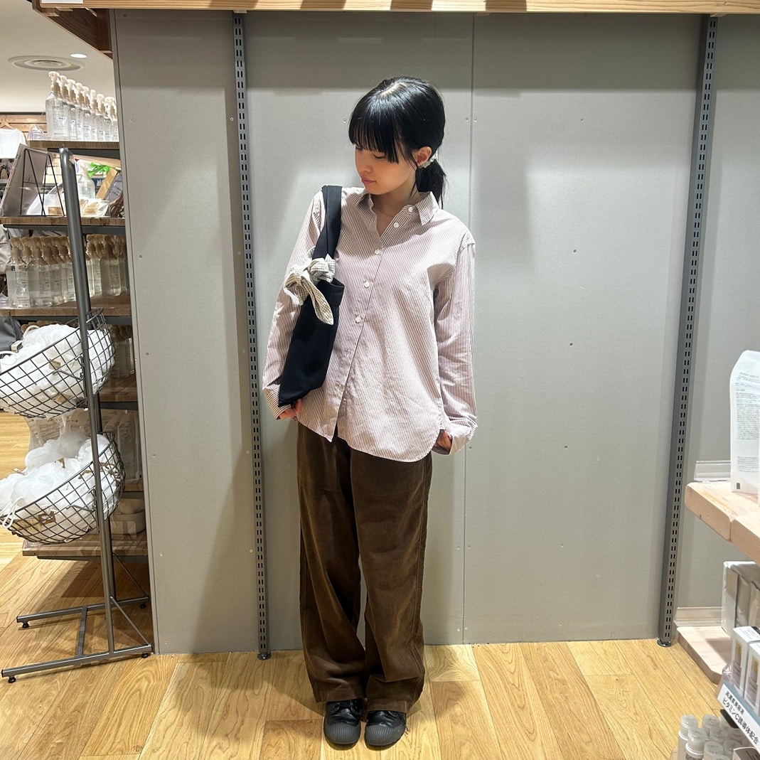 シャツ