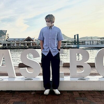 【させぼ五番街】　身長175cm