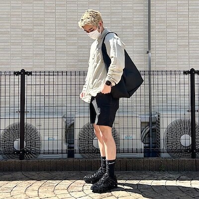 【させぼ五番街】　身長175㎝