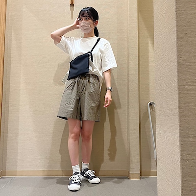 【させぼ五番街】身長１５８cm