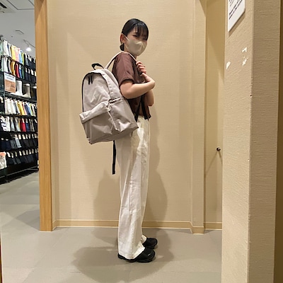 【させぼ五番街】身長161cm