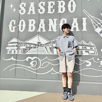 【させぼ五番街】　身長178㎝