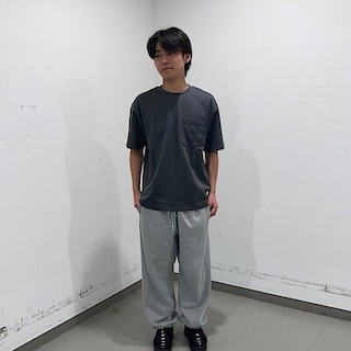 【浅草ROX】身長178cm