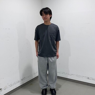 【浅草ROX】身長178cm