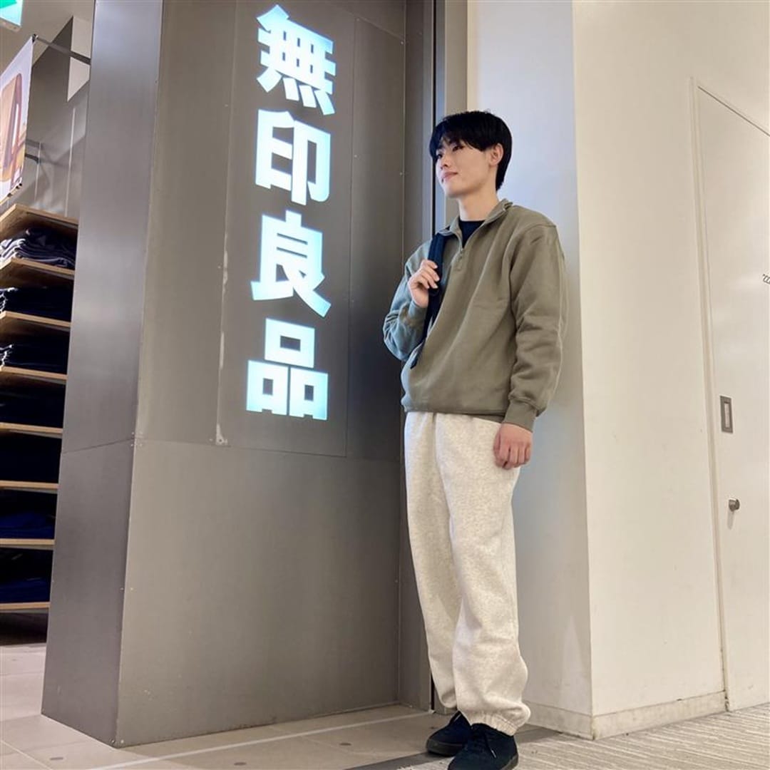 紳士のスウェットコーデ