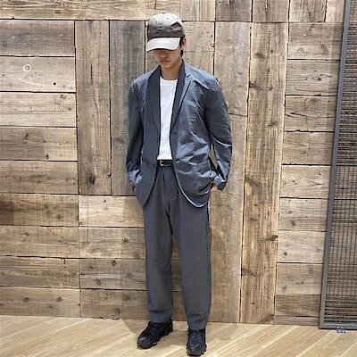 【イオンモール香椎浜】身長177 cm 