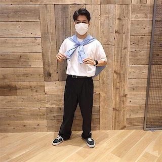 【イオンモール香椎浜】身長164 cm