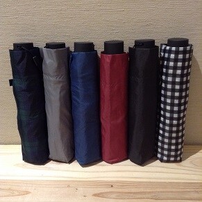 キービジュアル画像：夏の必需品！携帯に便利な【晴雨兼用 軽量 折りたたみ傘】