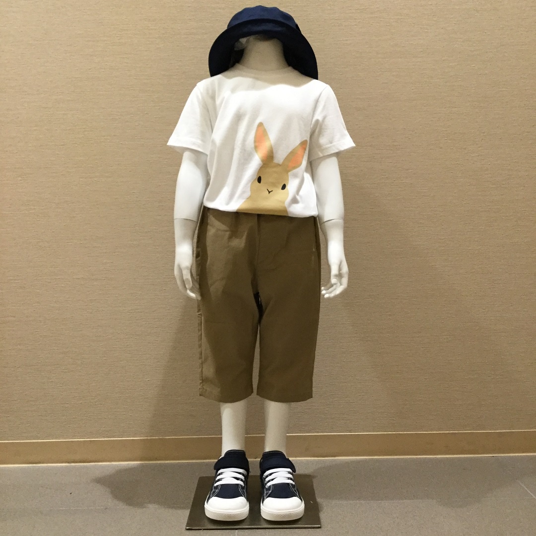 【ザ・モール仙台長町】クロップドパンツをはいたマネキン