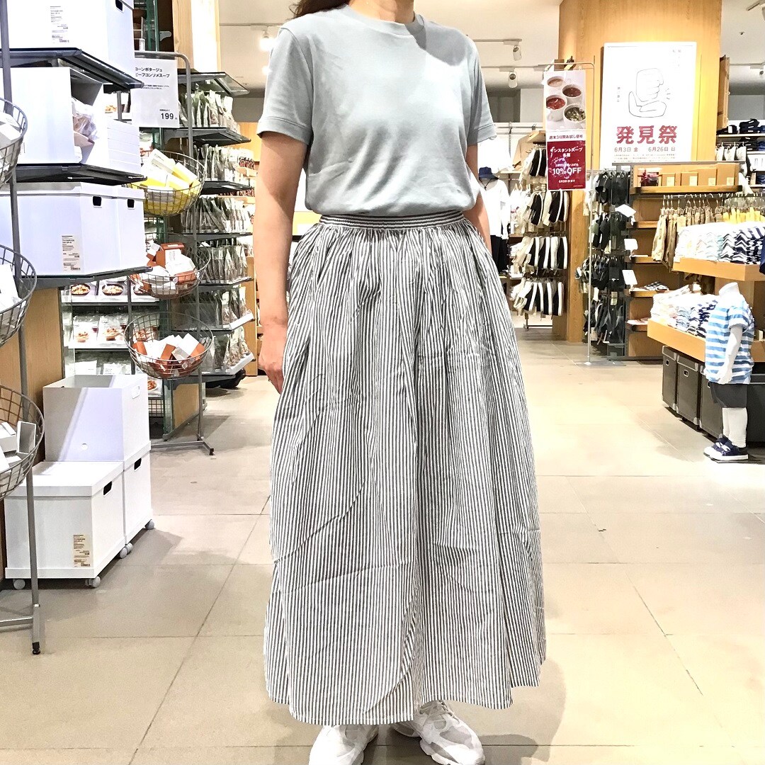 【ザ・モール仙台長町】スムース編みＴシャツスタッフ着用例