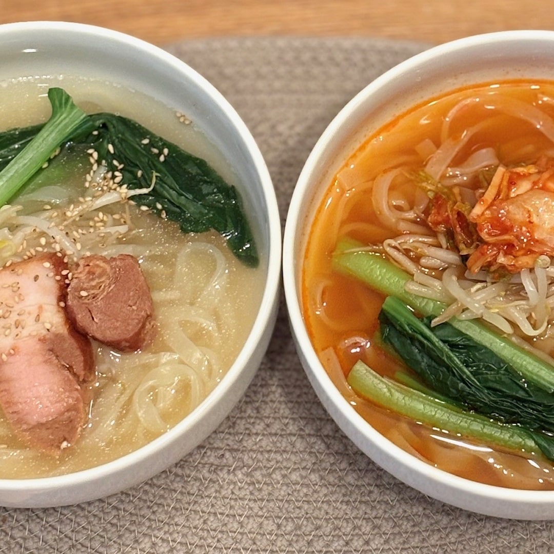【ザ・モール仙台長町】　器に入ったユッケジャンスープ温麺と牛だしスープの温麺