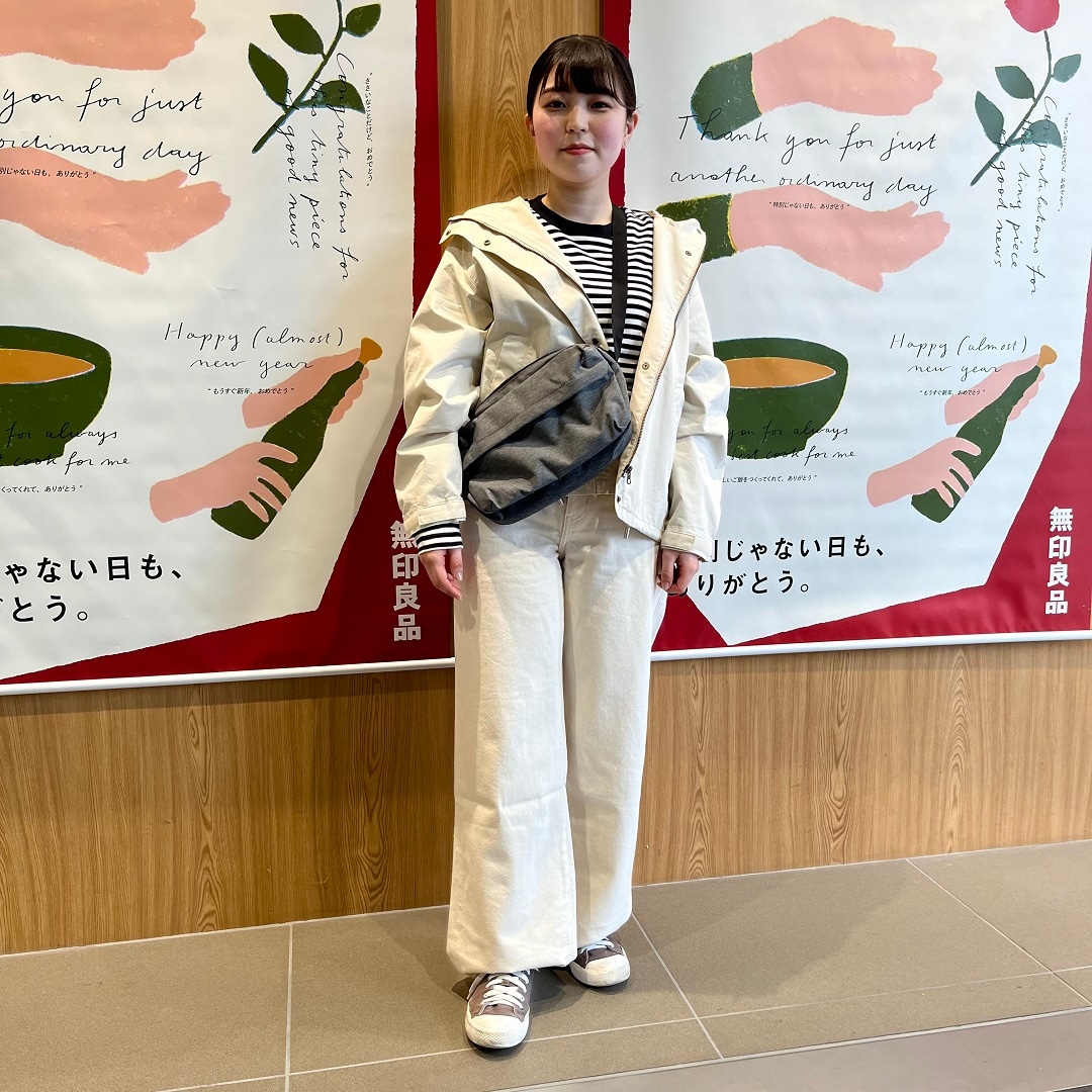 【アピタ島田】スタッフスナップ１４８ｃｍ