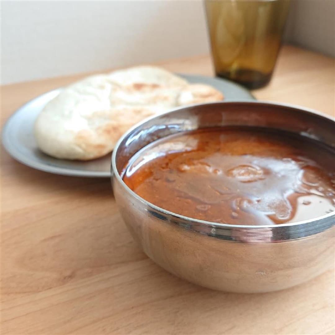 【アピタ島田】スパイシーチキンカレー盛り付け画像