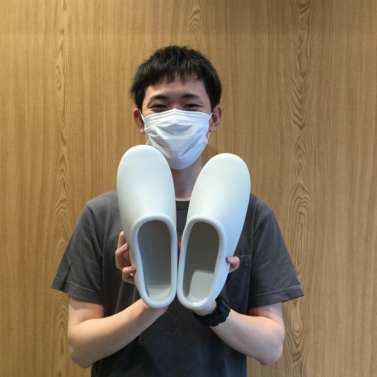 メイン