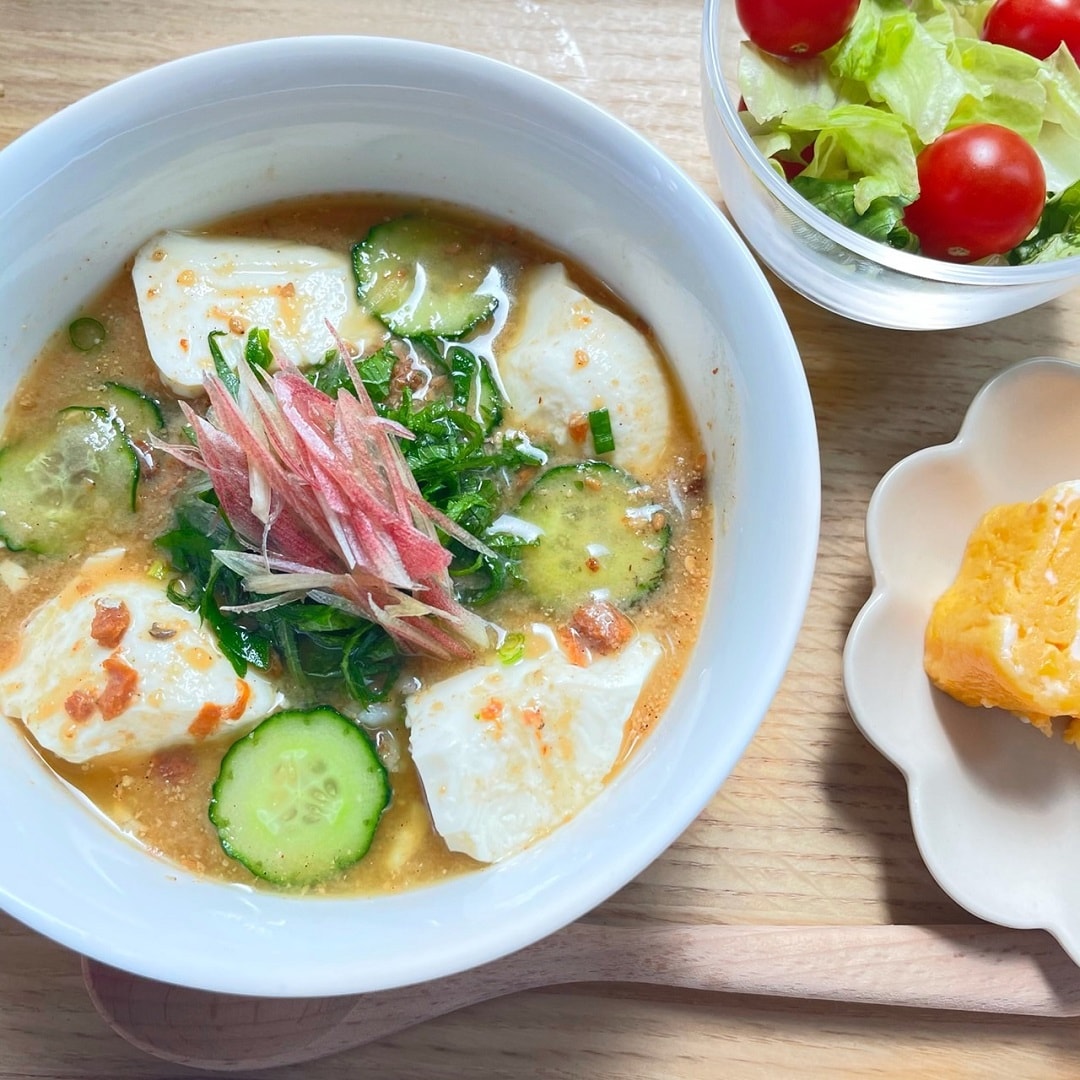 サラダとたまご焼き