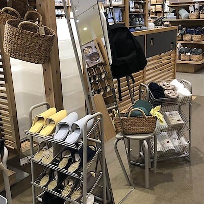 【イオンモール旭川西】　スチールパイプ家具シリーズ