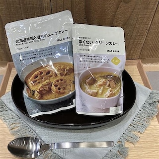 2月21日(土)14時頃～　『素材を生かした　辛くないグリーンカレー』と『北海道味噌と豆乳のスープカレー』の試食会を開催します。