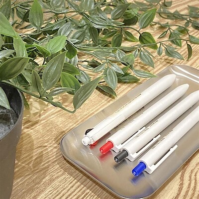 【イオンモール旭川西】　新しい季節に揃えたくなるボールペン
