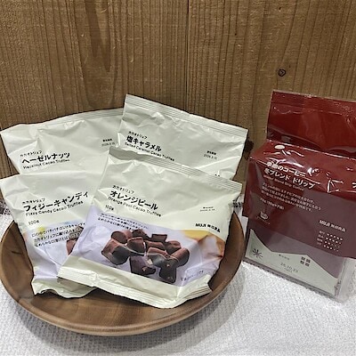 【イオンモール旭川西】　カカオトリュフ4種食べ比べと『季節のコーヒー　冬ブレンド　ドリップ』の試飲会を開催します。