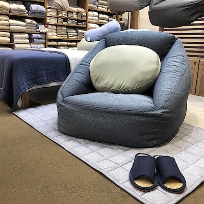 【イオンモール旭川西】空気でできたソファ　新色登場