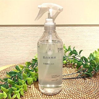 【リヴィンオズ大泉】新商品　肌の天然水 全身ミスト