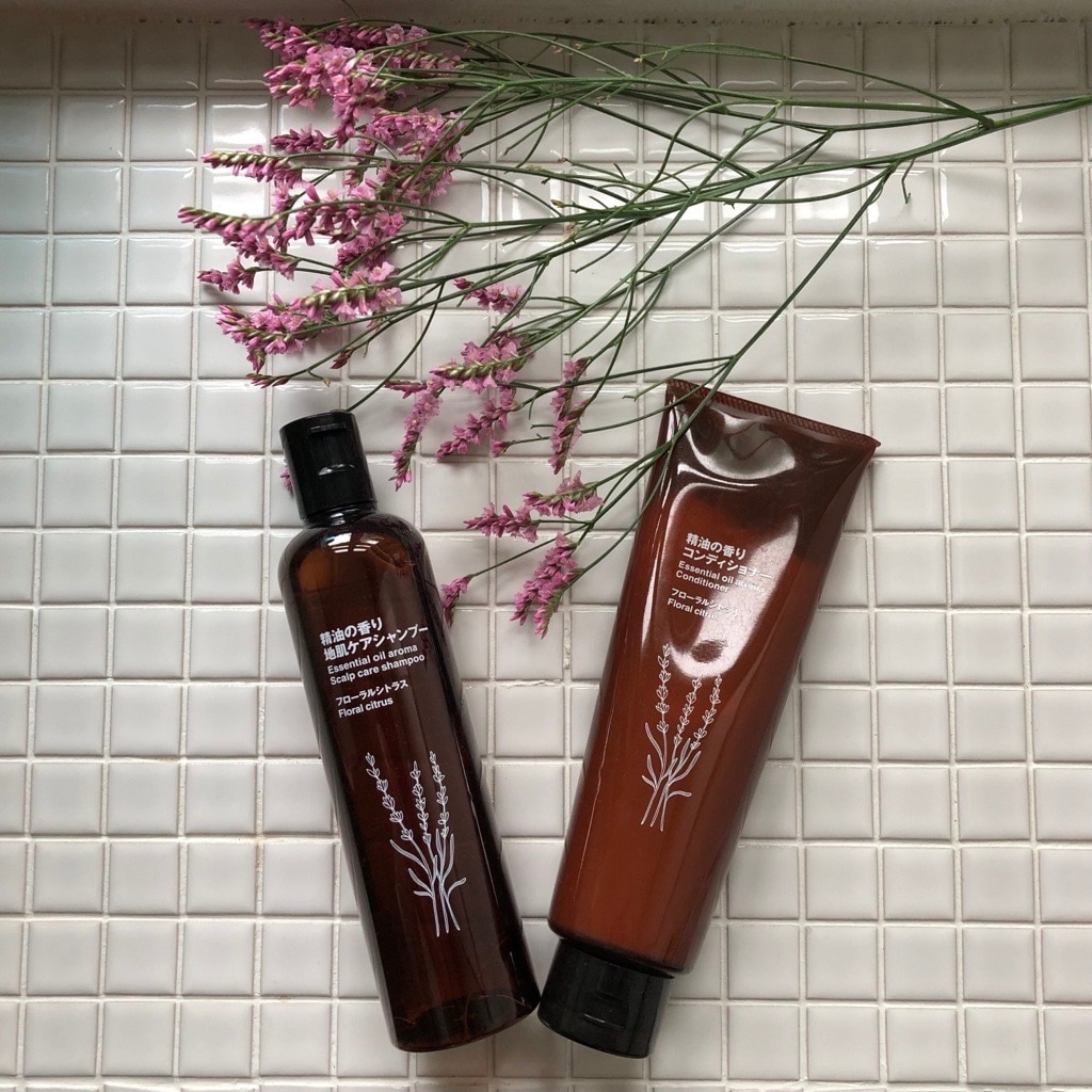 リヴィンオズ大泉】精油の香りシャンプー・コンディショナーで地肌ケア