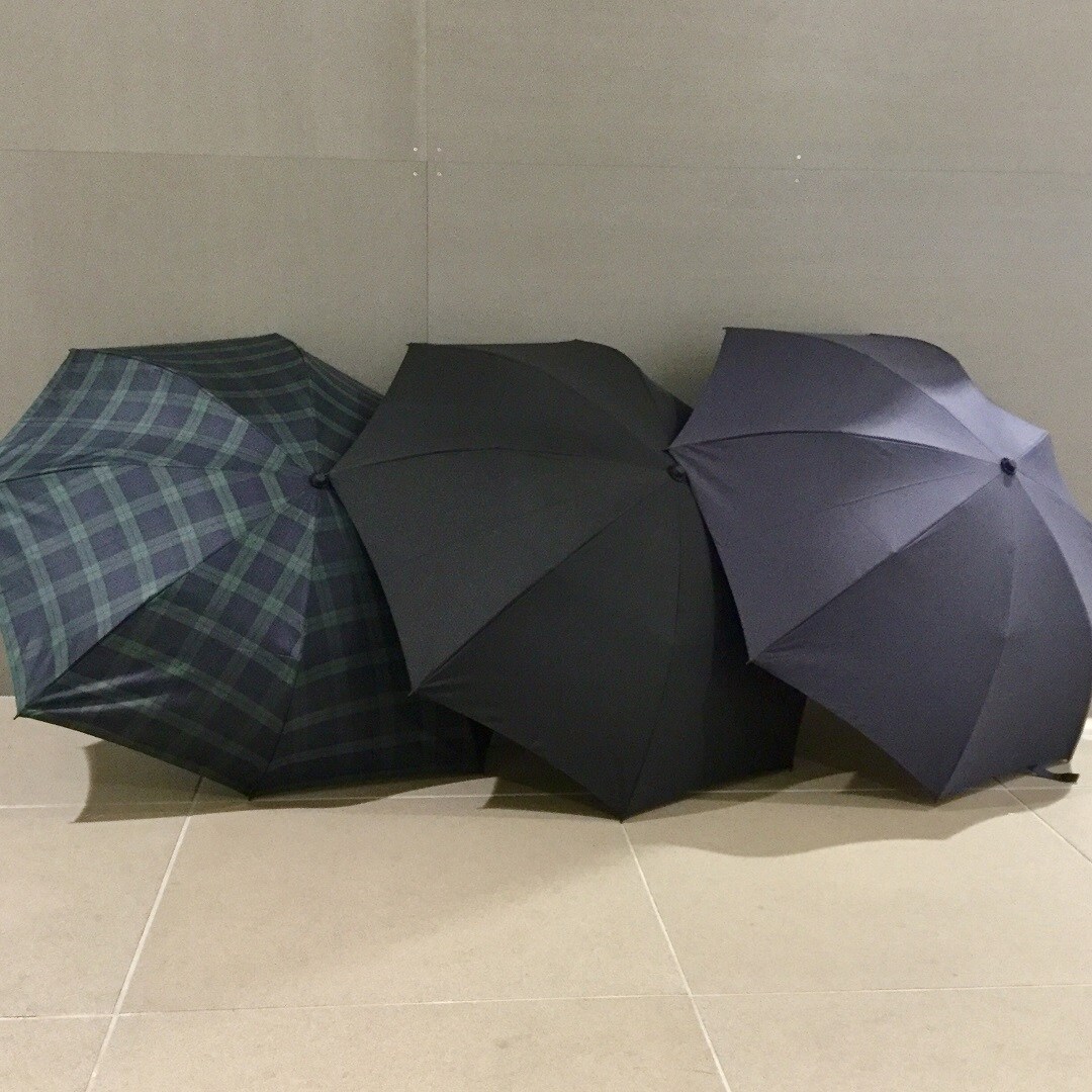 キービジュアル画像：２通りにたためる 折りたたみ傘｜The best of MUJI