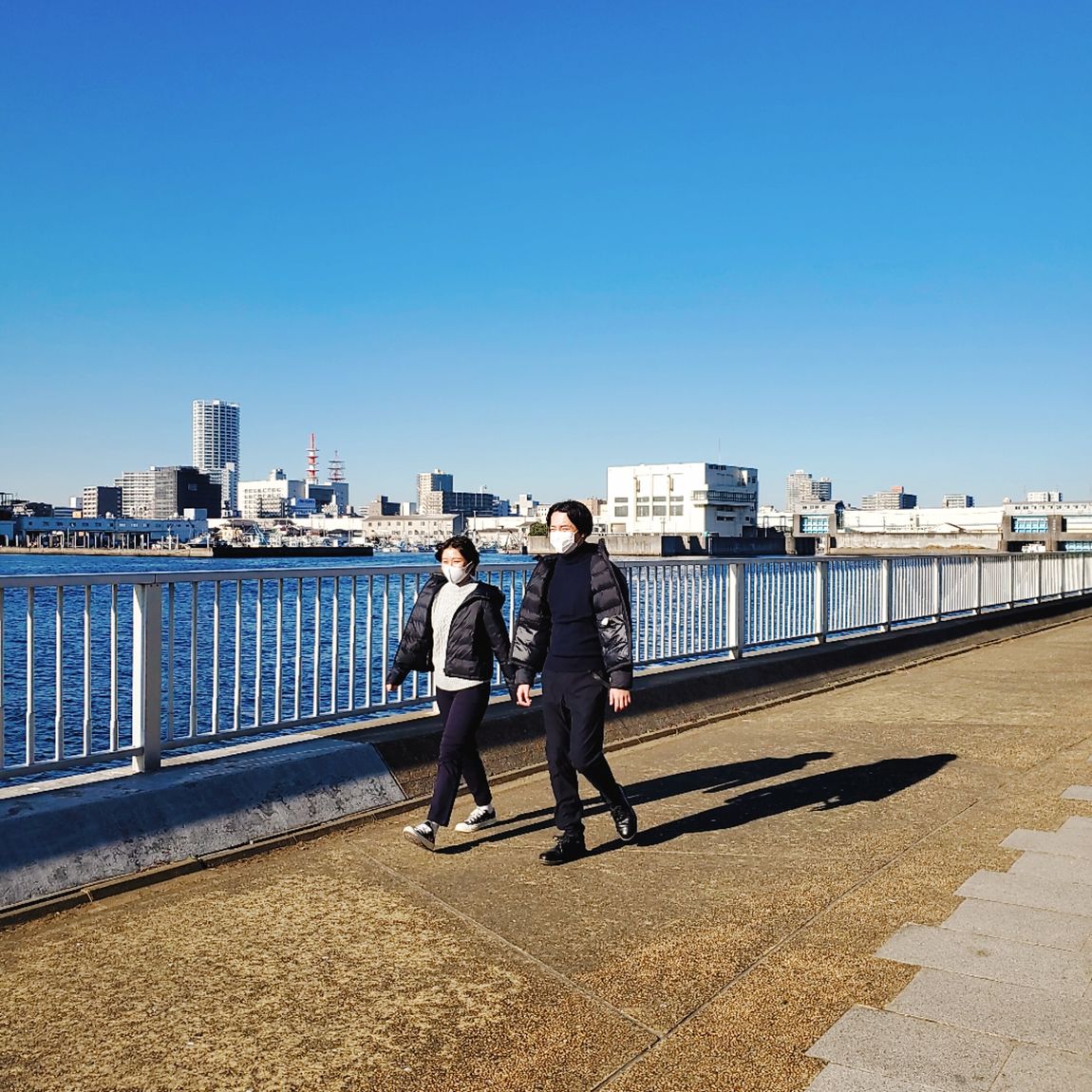 メイン