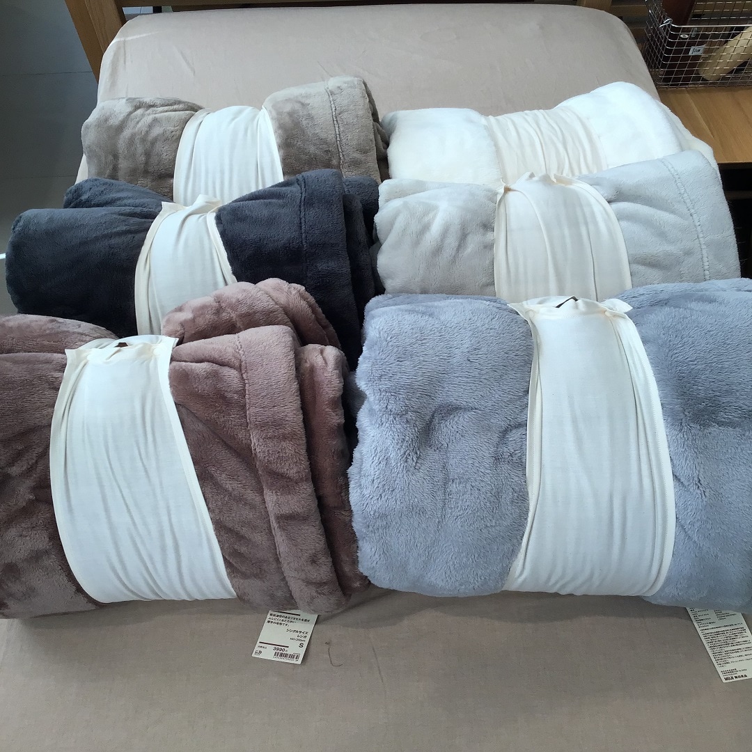 【宇都宮インターパークビレッジ】ムレにくい厚手毛布が発売されました