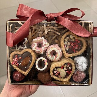 【上大岡京急】バレンタインの季節がやってきました