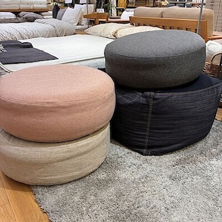 【ラゾーナ川崎】空気でできたフロアクッションのご紹介