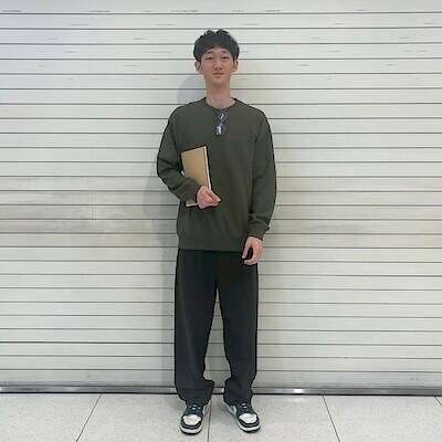 【ラゾーナ川崎】身長183cm