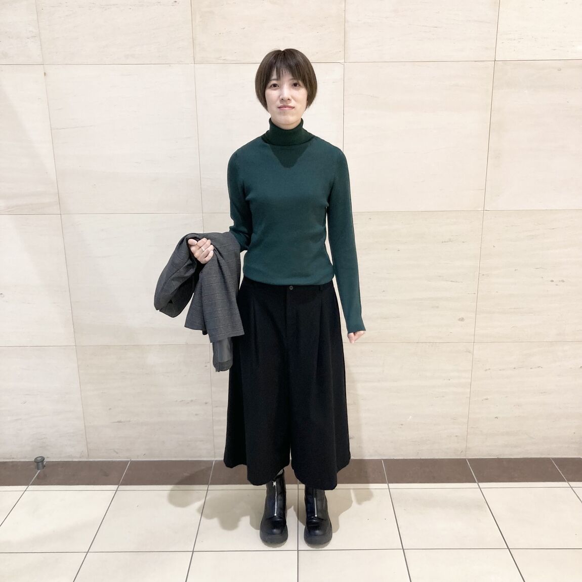 【イオンモール神戸北】身長175cm