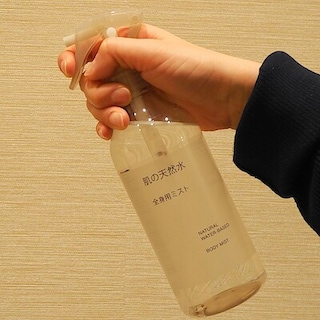 【MOMOテラス】新商品「肌の天然水」全身用ミストのご紹介