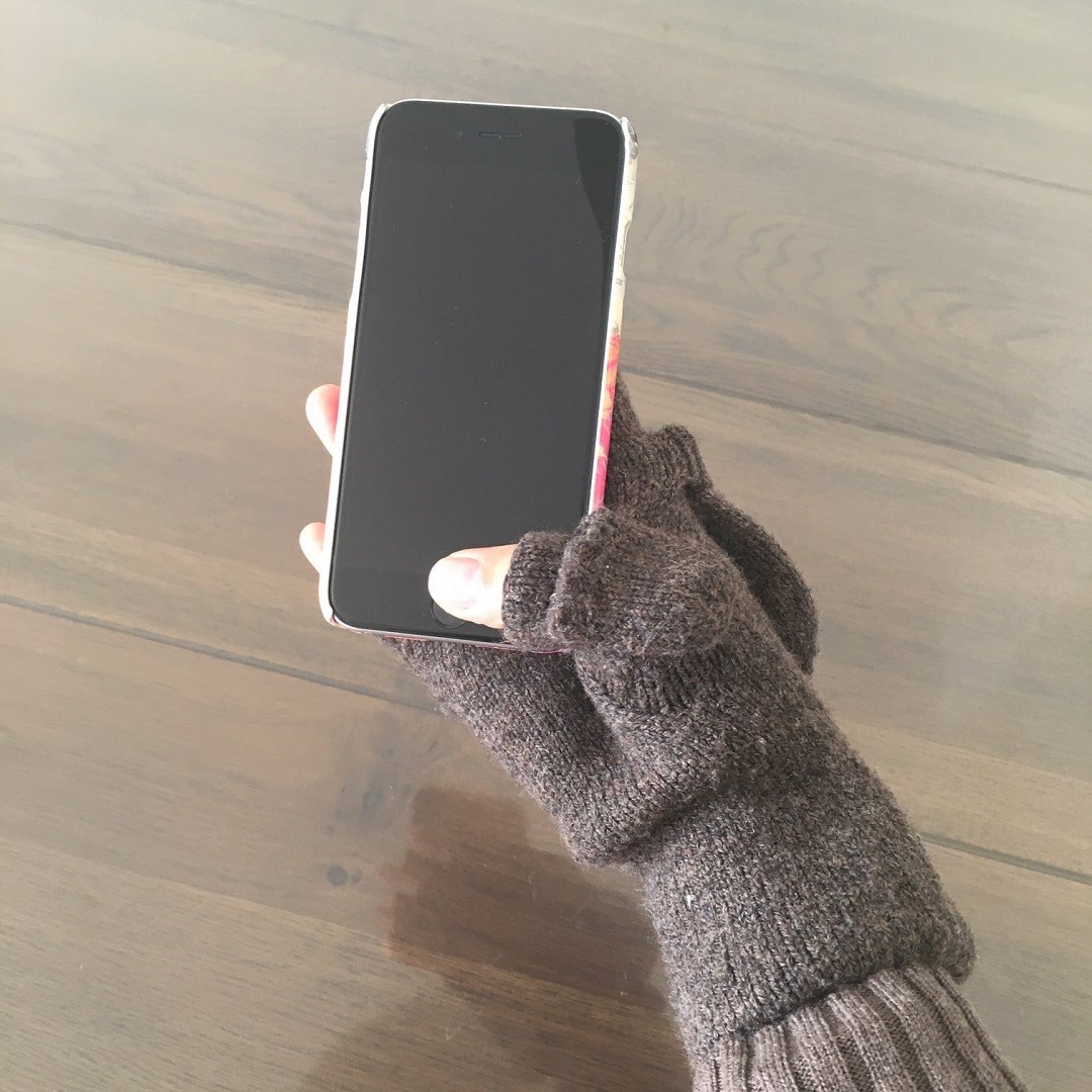 スマホと手袋