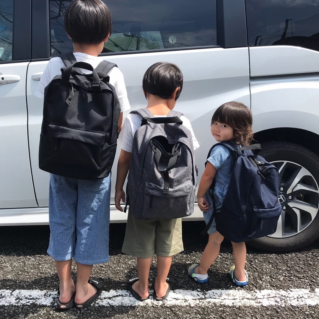 キービジュアル画像：子供のカバンに!!